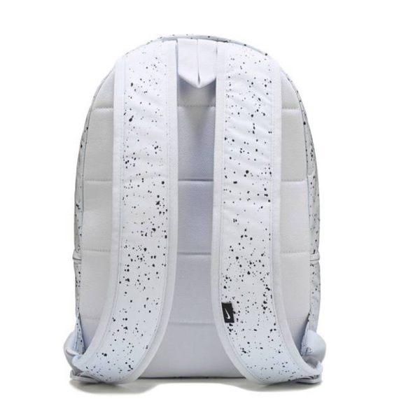 NWT Nike Heritage Backpack Grey/Black - Picture 4 of 7